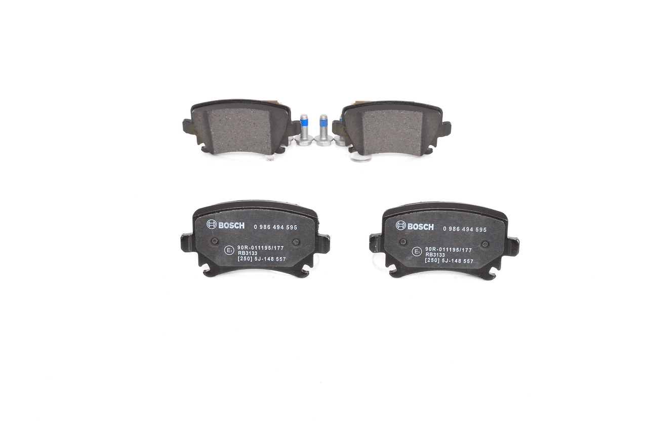 Arka Fren Balatasi A3 Tum Modeller 05 / 03> A4 Passat 1,6FSI / 1,9TDI / 2,0TDI 95>16 | BOSCH 0986494595 | OEM 1K0698451D 1K0698451K 3C0698451B