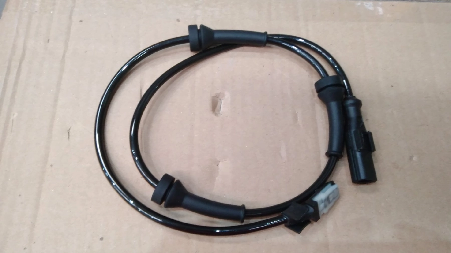 ABS Sensörü Ön Sağ-Sol Renault Megane 2 Hb 1.4 1.6 16V- Megane 2 1.5 DCI, 1.9 DCI - Scenic 2 1.5 | OEM HLS.8064