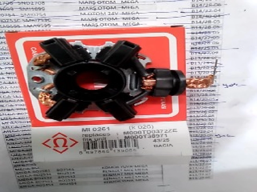 Kömür Yuvası 12V Dacia Nissan Renault 3 Kömürlü | OEM MI0261