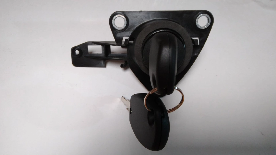 Bagaj Kilidi Dış Duster 4X2 905026966R | OEM RNT0818