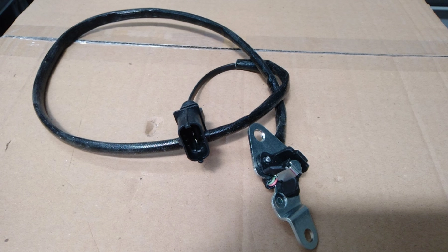 Eksantrik Devir Sensörü Fiat Palio I - Punto 2 - Bravo I-2 - Marea - Doblo I 1.9 JTD 46481640 | OEM HLS.8024