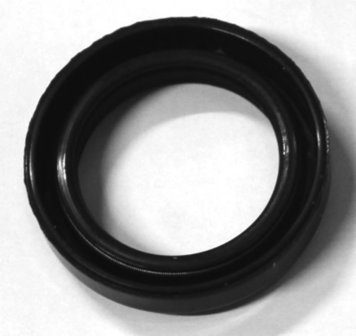 Vites Kule Keçesi 25x35x7 Scania GRS905 | OEM 1723673