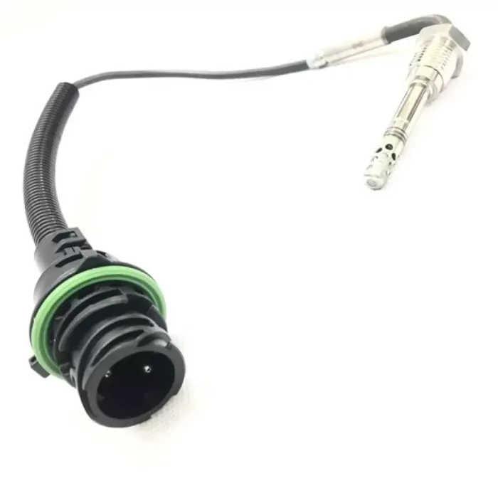 Egsoz Sicaklik Sensoru Katalizator Oncesi M-Benz MP2-MP3 03> Atego 98>04 Atego 2 04> Axor 02>04 Axor 2 04> (2 Pin) | WAGENBURG 702014 | OEM A0061530628 0061530628