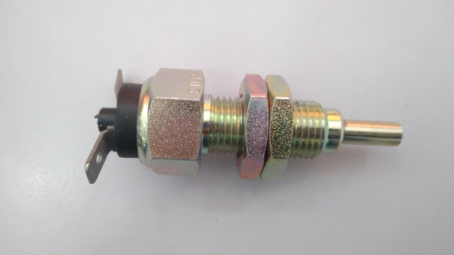 Askam, Dodge, Fargo-Fren Stop Lamba Müşiri | OEM NS42000