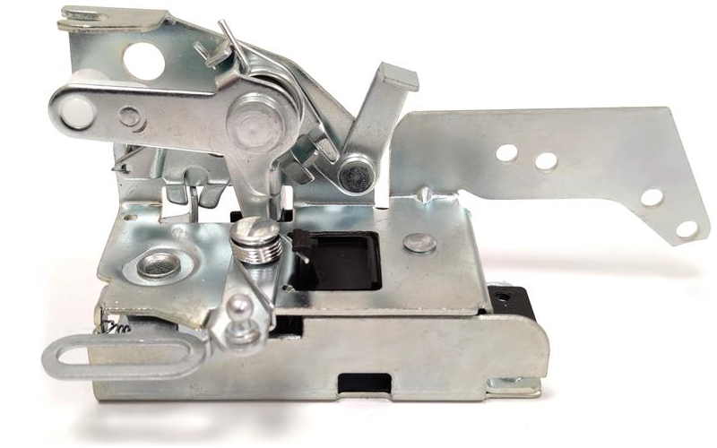 Kapı İç Kilidi TGS Sol (Merkezi Kilitlemeli) | OEM 81626806142