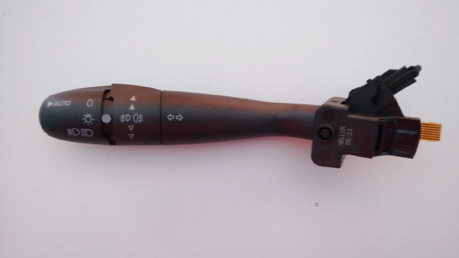 Far Kol Çubuğu Şeritli Peugeot 307 200 96605602XT 96658421XT 6242A7 | OEM HSI.800138