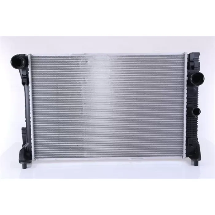 Motor Su Radyatoru W204 07>14 S204 07>14 W212 09>15 C207 09>16 | NISSENS 67164 | OEM A2045002203