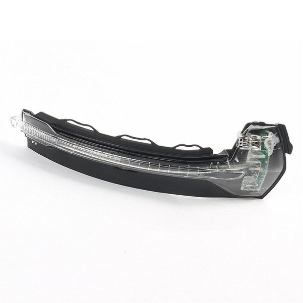 Dis Dikiz Ayna Sinyali Sag A3 13> | ITHAL 8V0949102 | OEM 8V0949102