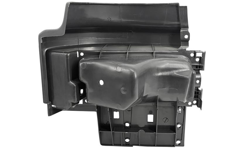 Far Yuvası 4 Seri Sol | OEM 1324599