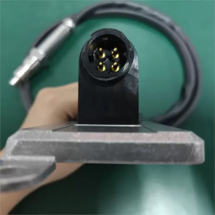 Nox Katalizator Sensoru Scania DC12/13 Euro 5 | YUNYI NOX1109 | OEM 1872080 1908536 2020691 2247379