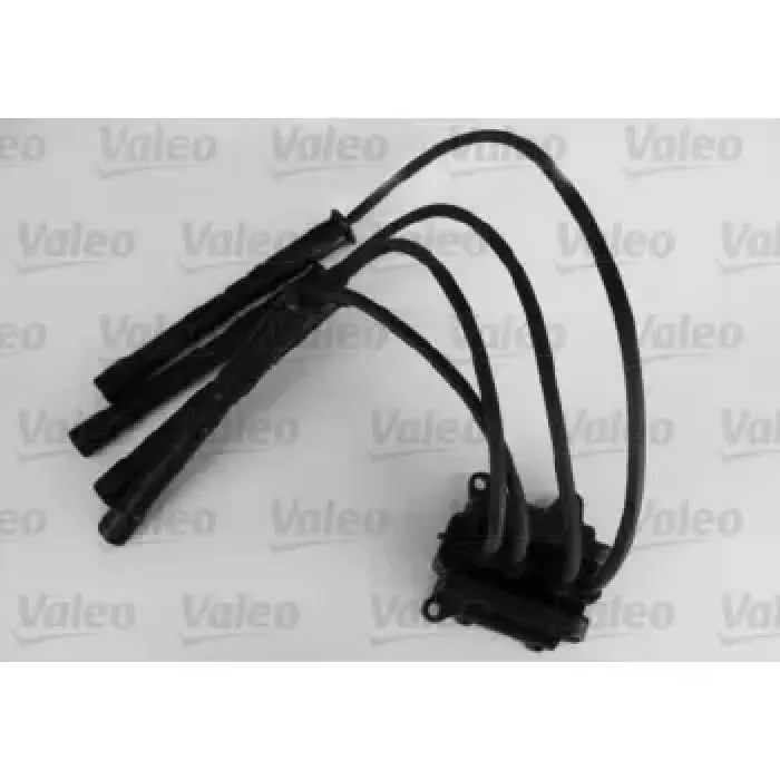 Atesleme Bobini Buji Kablolu Renault Clio II Twingo Kangoo Symbol 1.2 16V D4F 01> | VALEO 245143 | OEM 8200084401 8200084401 8200025256 8200084401 8200051128 8200025256 8200051128