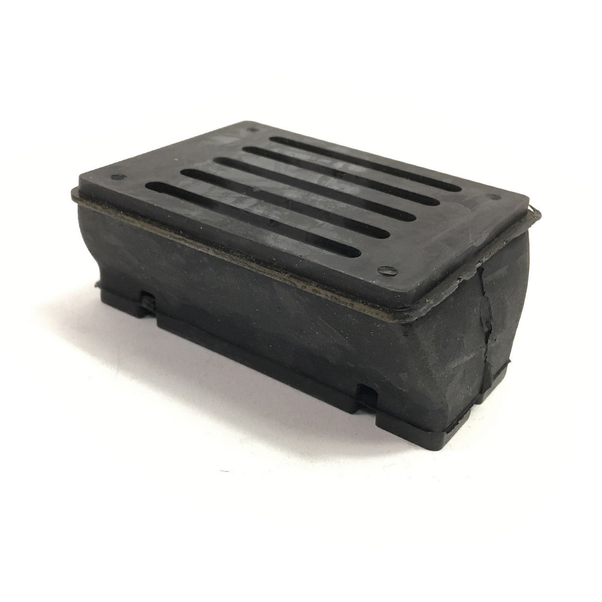 Makas Lastik Takozu On Mercedes Sprinter 903>904 00>06 | YTT Y11437 | OEM A9013222619