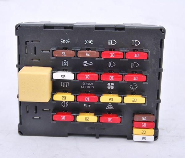 Sigorta Kutu. - Uno S-Uno Sx | OEM 64800204