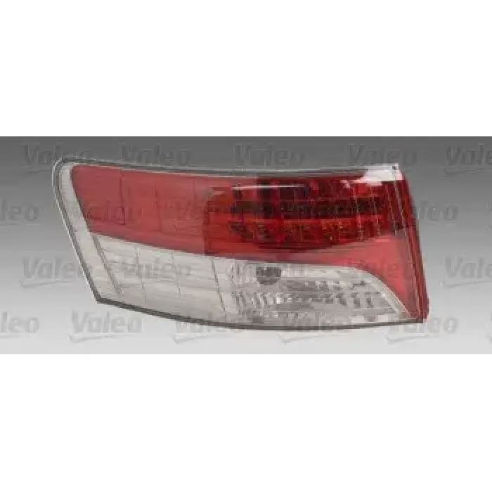 Stop Lambasi Sol Toyota Avensis 1.6 1.8 2.0 D4D 09>12 Ledli | VALEO 043956 | OEM 8156005270 8156005270 8156105270 8156105270