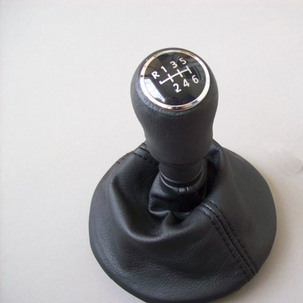 Vites Topuzu +Korugu Komple (5+6 Ileri 2 Krom 2 Siyah Numarator Ile) Transporter T5 03> | PLASTECH P12196 | OEM 7H0711113B 7H0711113C