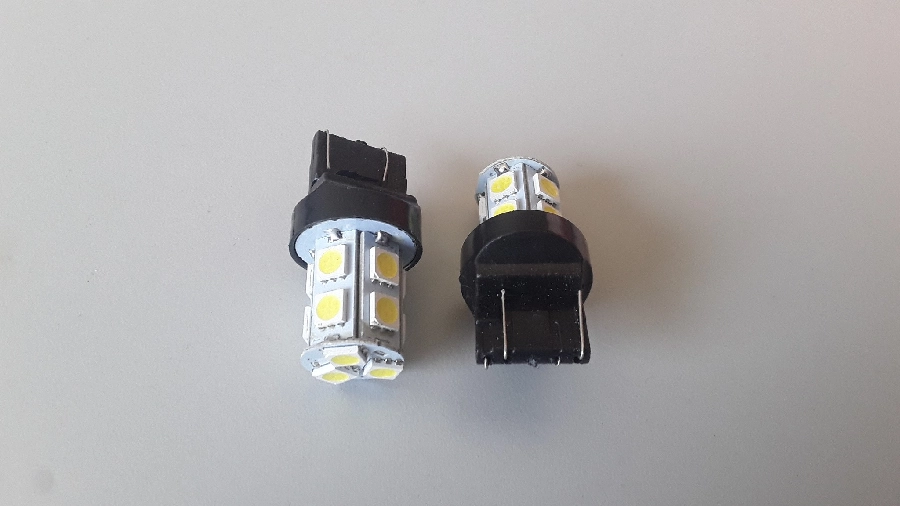 Ampul (2 Adet) T20 LED 12V 13 LED Beyaz | OEM AEM141054