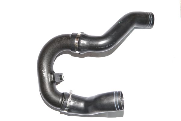 Turbo Hortumu Kucuk Plastik Parça Haric Doblo 1,6 / 2,0 Multijet 09> | LINE L331301010 | OEM 51832089