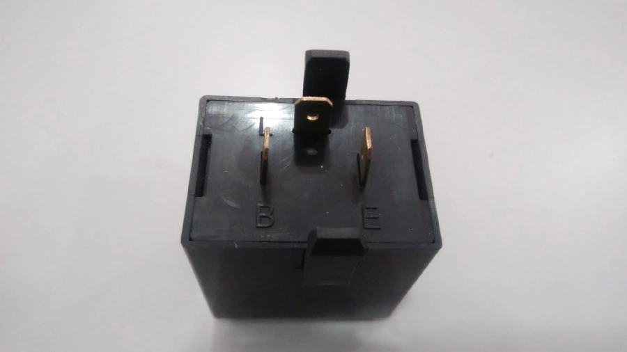 Flaşör 12V 3P. Mitsubishi Canter 6, 8 Ton | OEM VF1300