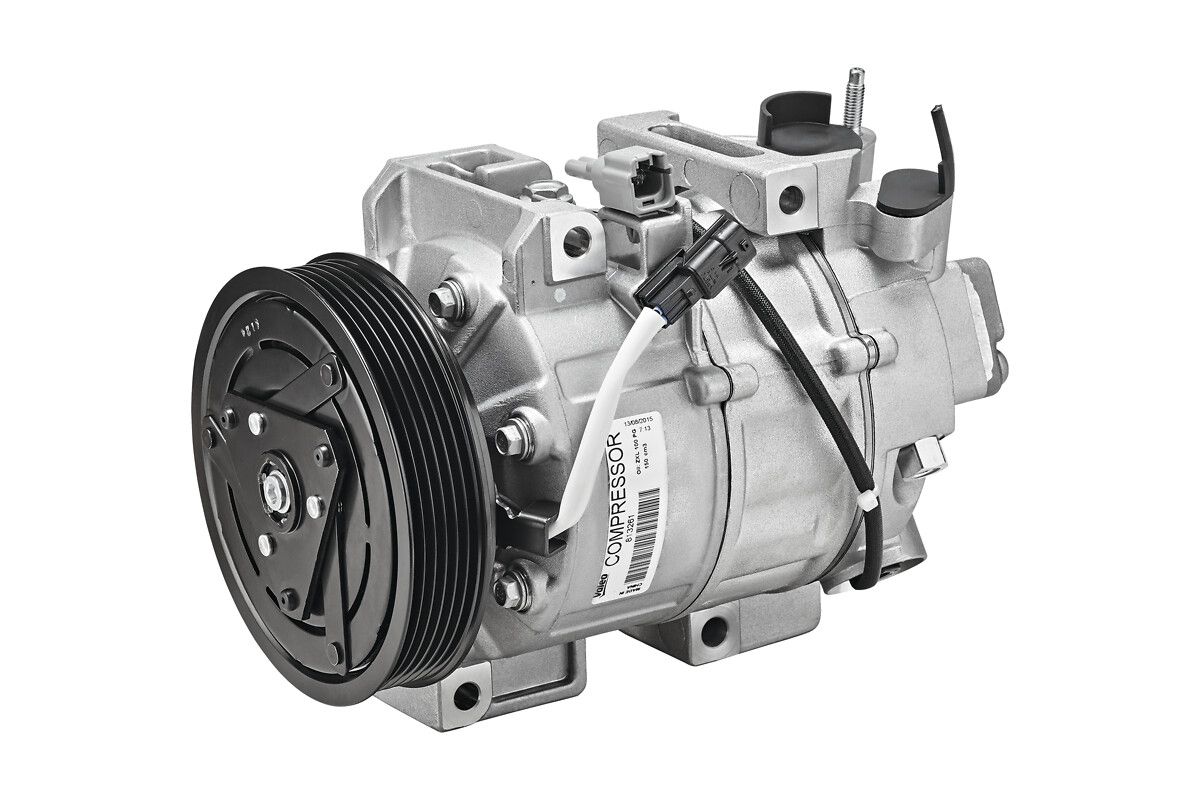 Klima Kompresoru Nissan X Trail 2,5 | VALEO 813261 | OEM 92600JG30A