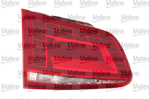 Bagaj Stop Lambasi Sol Ampullu LED Touareg 2010> | VALEO 044608 | OEM 7P6945307 7P6945307 7P6945308 7P6945308