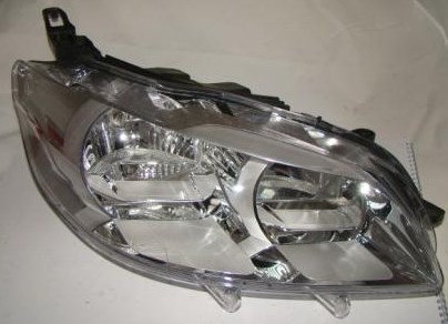 Far Sag Elektrikli Ayar Kumandali Drl Ozellikli P301 12> | VALEO 045125 | OEM 9675138980