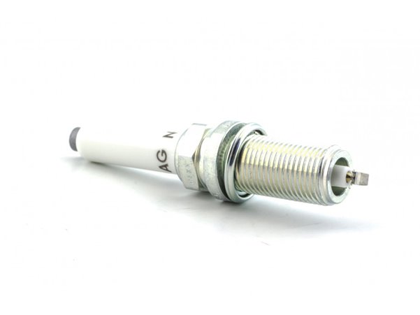 Atesleme Bujisi FQ5NPP Double Platinyum BMW 3 5 Golf 7 2.0 13> A3 1.8 12> A4 A5 Leon Oct 1.8TFSI / 2.0TFSI | EYQUEM FN72HZIPRSO | OEM 06K905601B 06K905611C 0K6905621