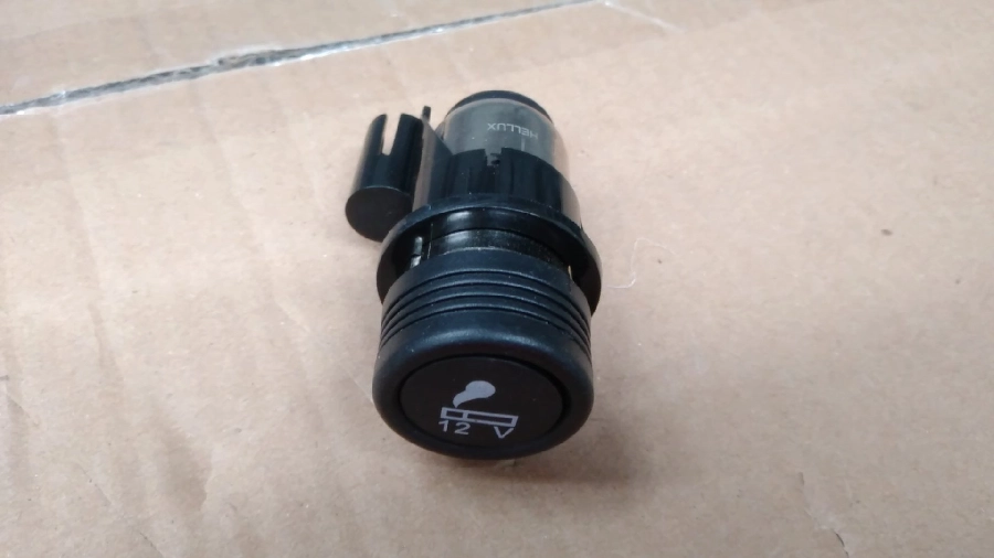 Çakmak İçi + Gövde Komple Plastik Klipsli Ford Transit (01-) - Mondeo (10-) - Fiesta V 98AG15K047A | OEM HLC.600056