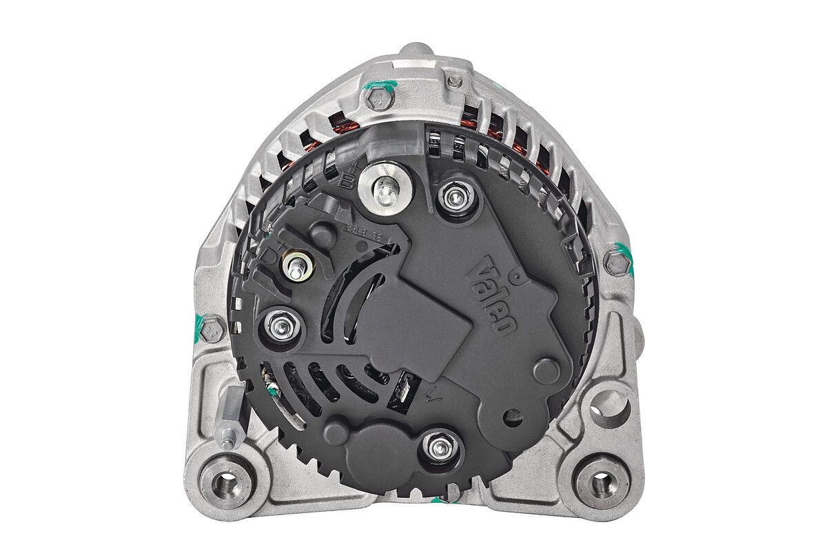 Alternator 12V 90A A4 Cabriolet Felicai Golf IV Passat Polo Transporter IV | VALEO 439012