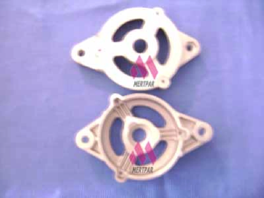 Alternatör Ön Kap. - Mf 240-240S-255 2000 ve sonrası | OEM UNT258