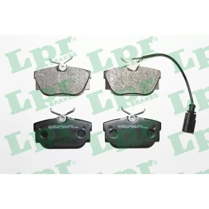 Arka Fren Balatasi (Fisli) Transporter T4 Multivan Caravelle 97>04 | LPR 05P974 | OEM 7D0698451B 7D0698451C 7D0698451G