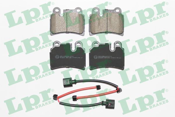 Arka Fren Balatasi Touareg 7LA,7L6,7L7 3,2 V6 / 3,6 V6 Fsi / 4,2 V8 / 2,5TDI R5 3,0TDI V6 10 / 02> 17 | LPR 05P1380 | OEM 7L6698451B