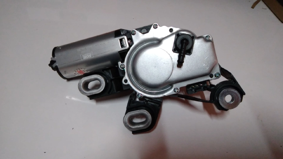 Silgi Motoru Arka - Viano [W639] - Vito [W639] - Vito Mıxto [W639] (Tek Kapı) A6398200408 | OEM 57090