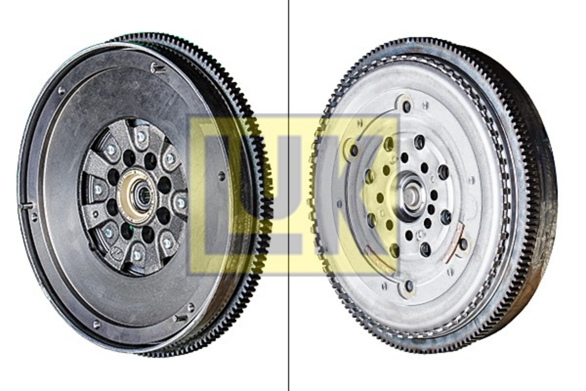 Volant 646 | OEM A6460300805