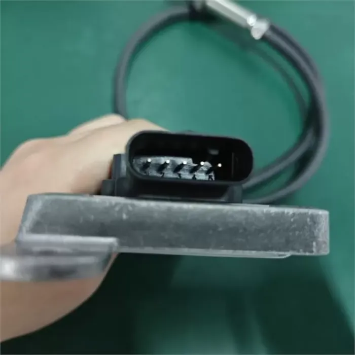 Nox Sensoru Mercedes W176 13>18 W205 14>18 C117 13>19 C218 11>17 W212 09>15 W166 11>15 W221 11>13 W222 13>17 Vito W447 14> Sprinter 906 06>16 | YUNYI NOX0334 | OEM A0009053603 A0009053603