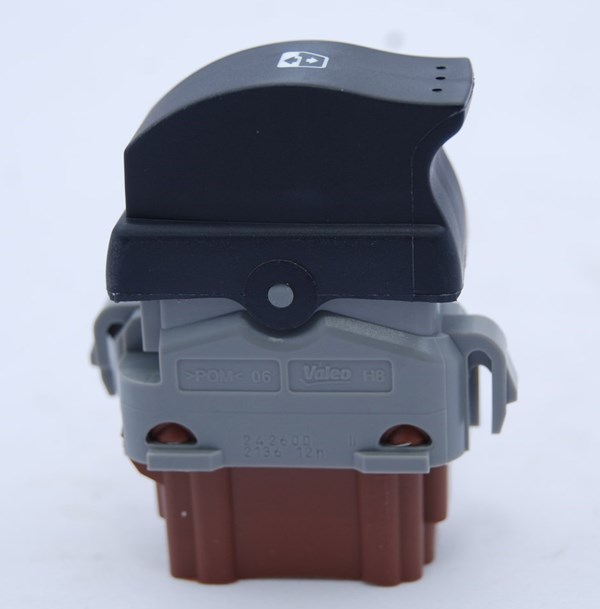 Piston Kolu (OM651) W176 12>18 W204 08>14 W205 14>18 C117 13>19 W212 09>15 Vito W447 14> Sprinter 906 09> | BMY 0715 | OEM A6510300020