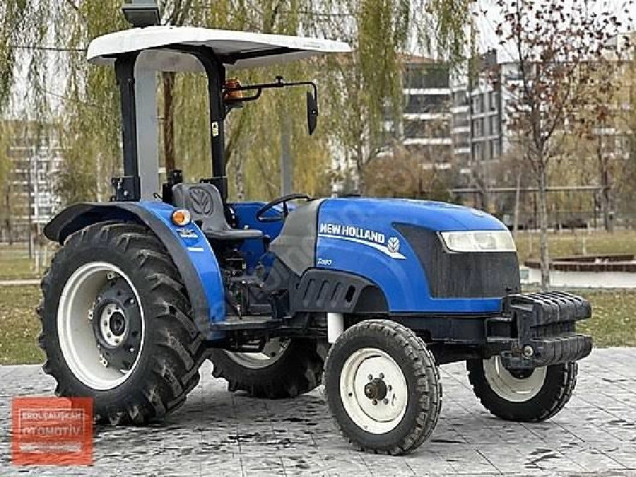 Kaporta Brandası New Holland T480 Mavi Eski Model | OEM UBT48001