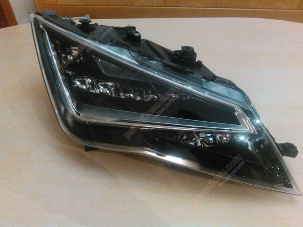 On Far Sag Ledli Beyinsiz Leon 13> | VORTEX V3613683 | OEM 5F1941008B 5F1941008A 5F1941008D 5F1941008E