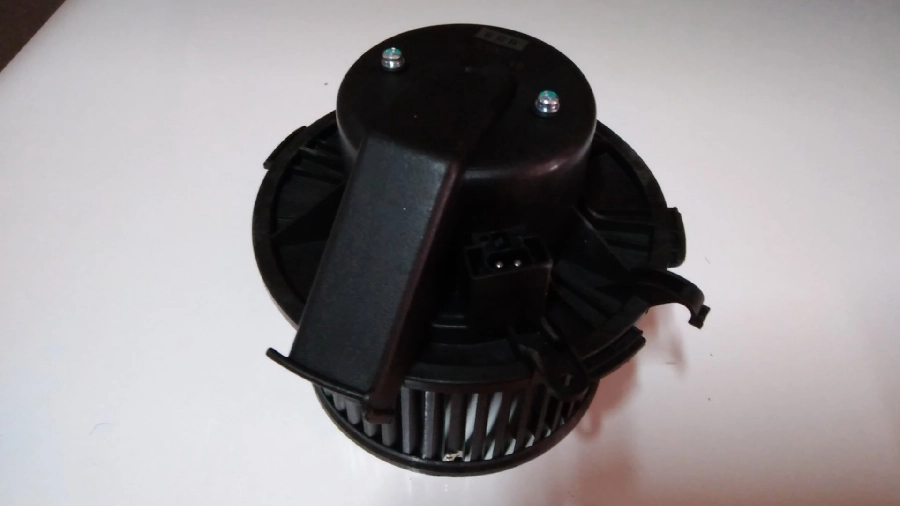 Kalorifer Mot. - Crafter [30-35,30-50] 2E0 819 987 A | OEM 53007