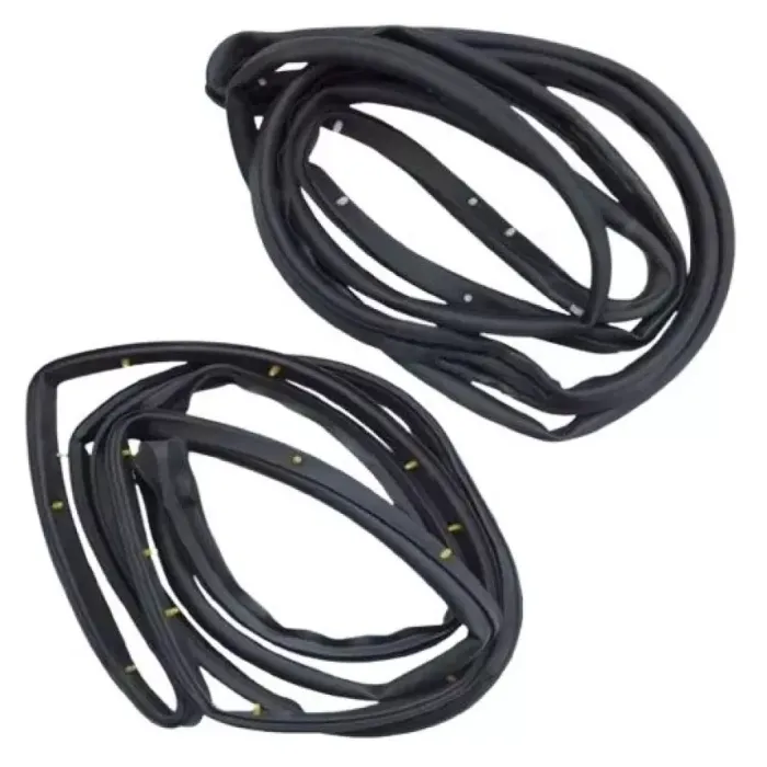 Kapi Toz Lastigi Fitili Sag / Sol Takim Mitsubishi Canter FE659 FE639 FE635 | FIT MC149996 | OEM MC149996