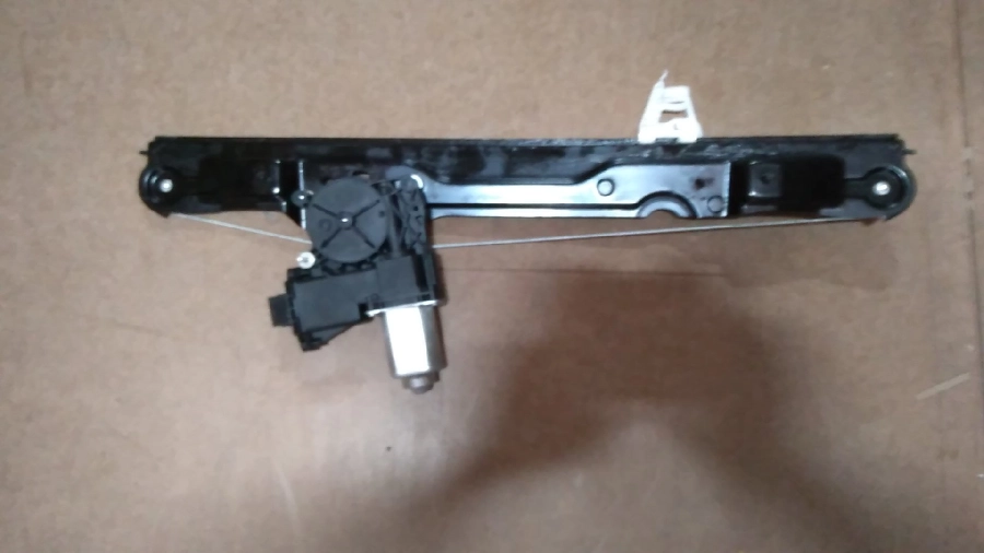 Cam Krikosu Elektrikli Ön Sol - Fiat Doblo 3-Opel Combo D | OEM 24286