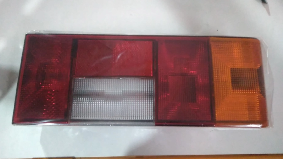 Stop Lambası Sağ Lada Samara 2108 - 2109 Duysuz | OEM 118402
