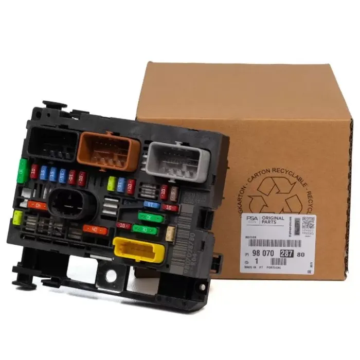 Motor Ici Sigorta Kutusu 308 Partner Tepe Berlingo 3> | PSA 9807028780 | OEM 9807028780